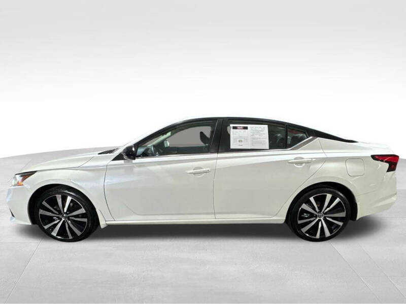 2021 Nissan Altima 2.5 SR