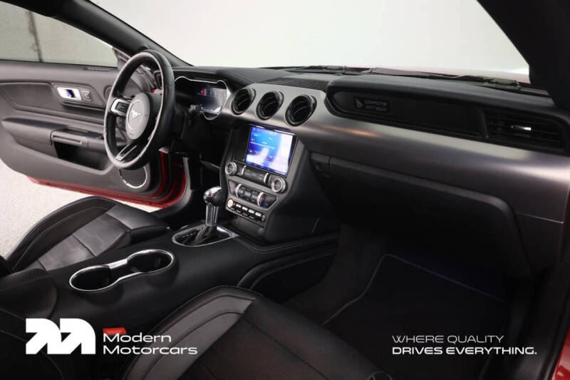 2021 Ford Mustang
