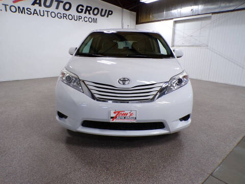 2015 Toyota Sienna LE 7-Passenger