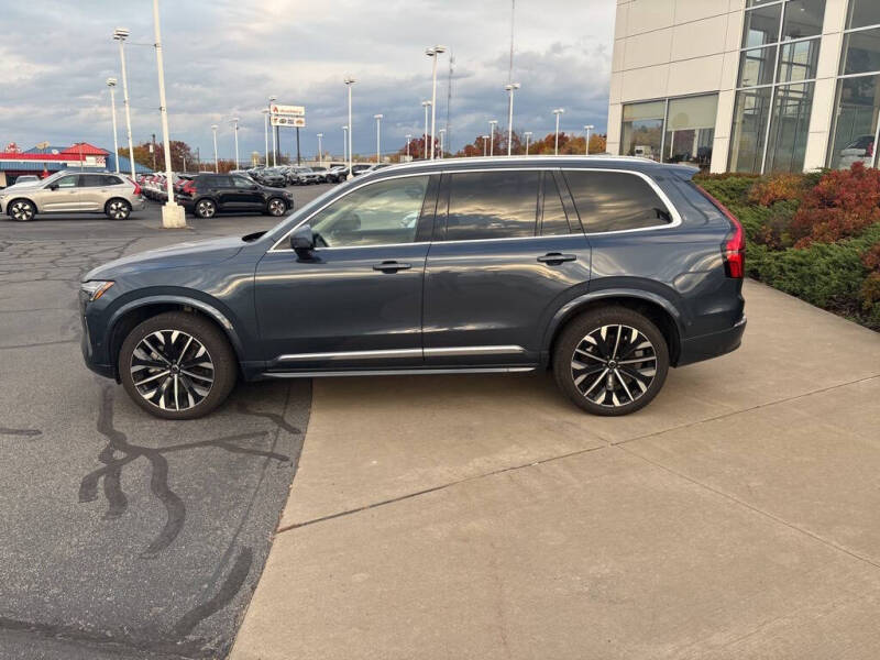 2025 Volvo XC90 B6 Plus Bright Theme 7P