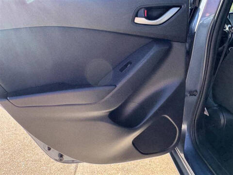 2015 Mazda MAZDA3 i Touring