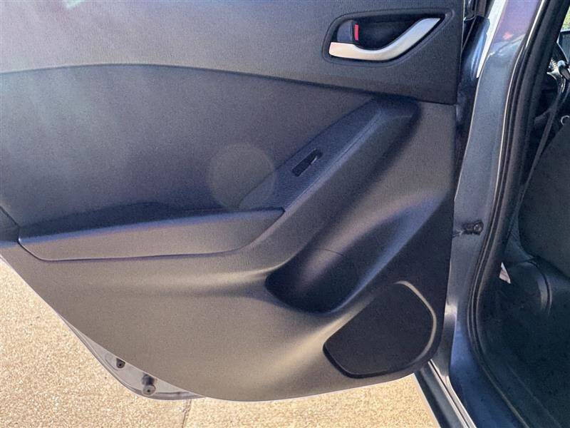 2015 Mazda MAZDA3 i Touring