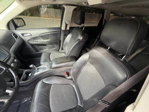 2020 Dodge Journey Crossroad