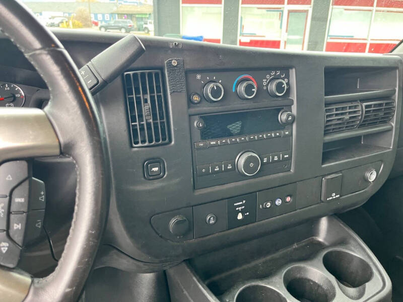 2018 Chevrolet Express 2500