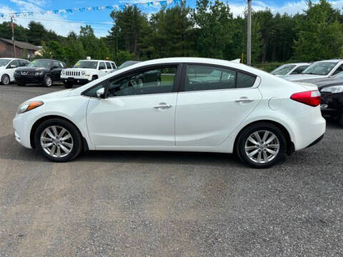 2015 Kia Forte for sale at Upstate Auto Sales Inc. in Pittstown NY