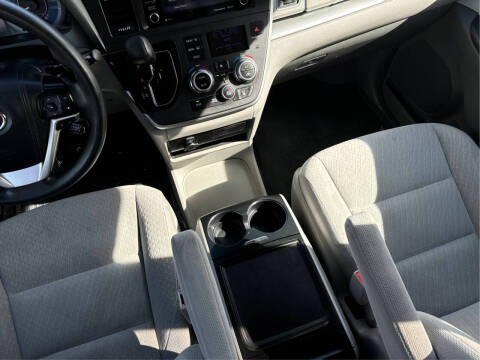 2020 Toyota Sienna