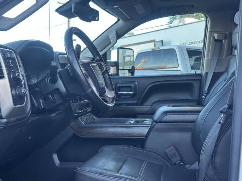 2018 GMC Sierra 2500HD Denali