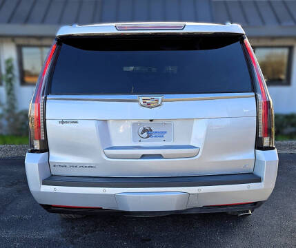 2016 Cadillac Escalade Platinum