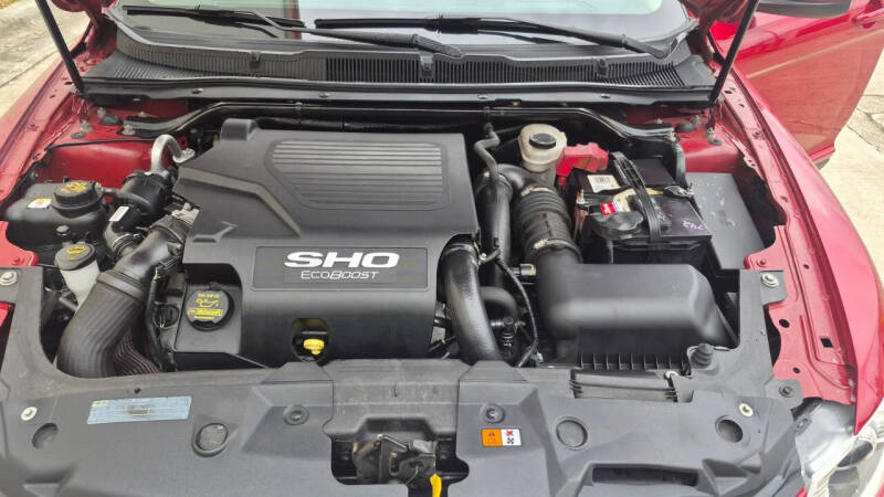 2010 Ford Taurus SHO