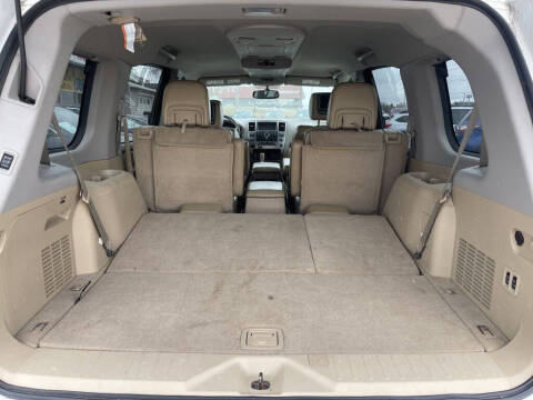 2015 Nissan Armada