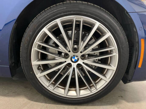 2017 BMW 5 Series 530i