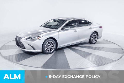 2022 Lexus ES 300h