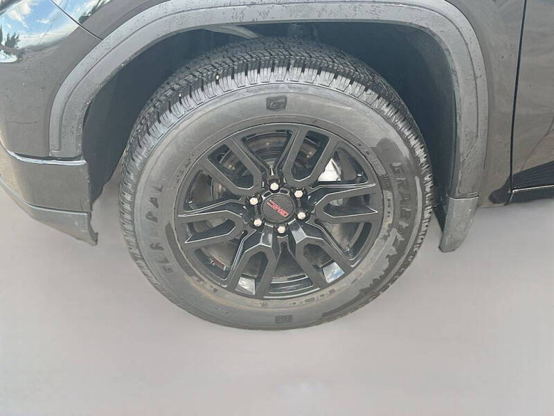 2025 GMC Sierra 1500 Elevation Standard