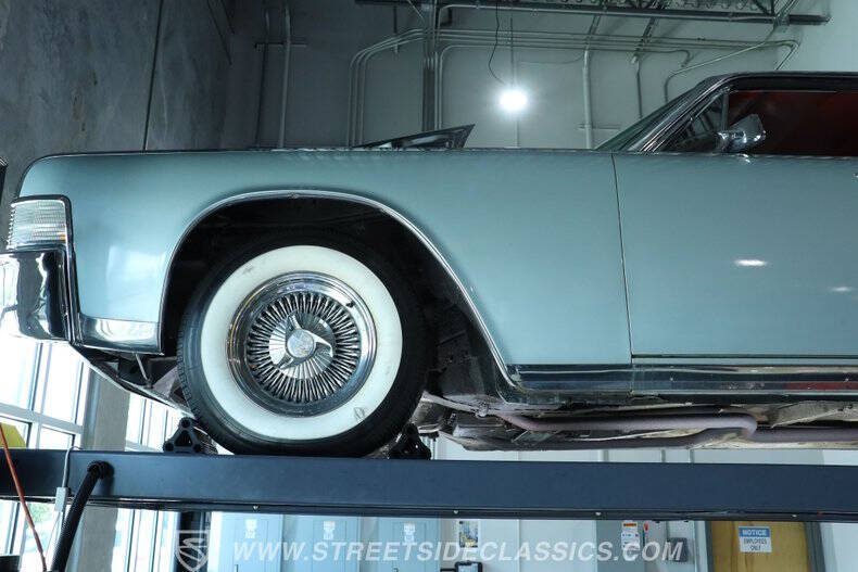 1965 Lincoln Continental