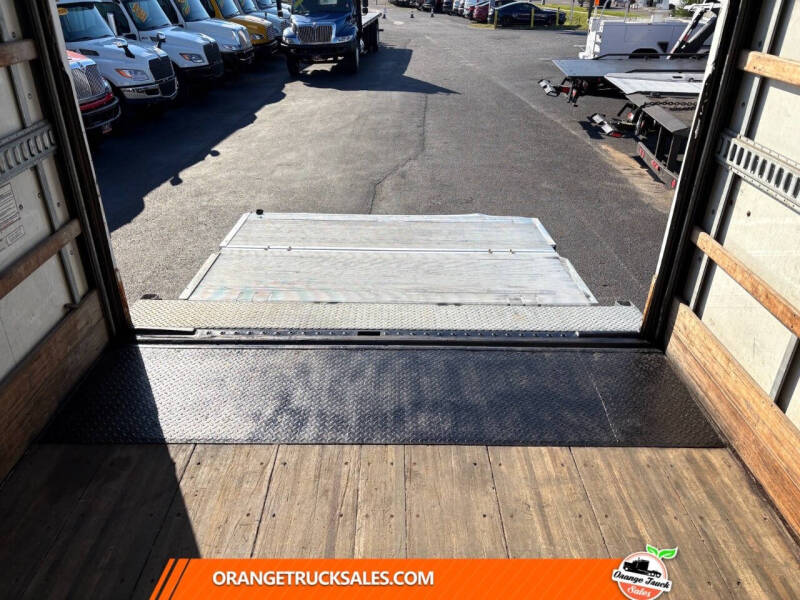 2019 International DuraStar 4300