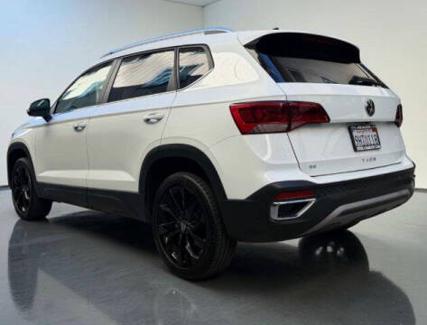 2022 Volkswagen Taos SE