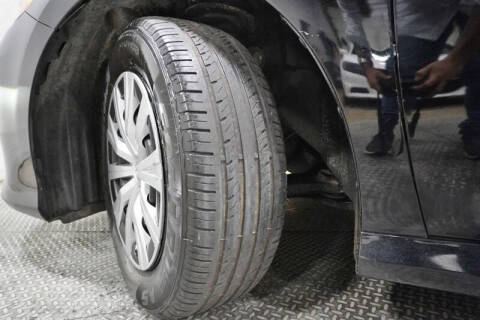 2018 Toyota Camry Hybrid LE