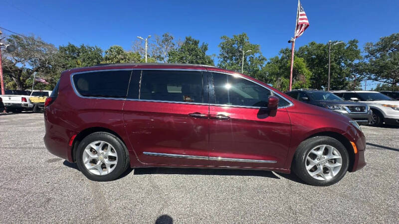 2017 Chrysler Pacifica