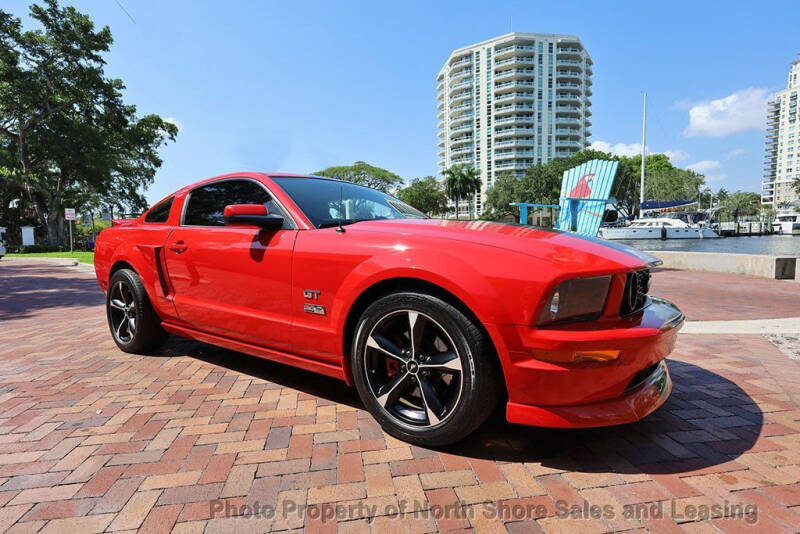 2007 Ford Mustang for sale at Choice Auto Brokers in Fort Lauderdale FL