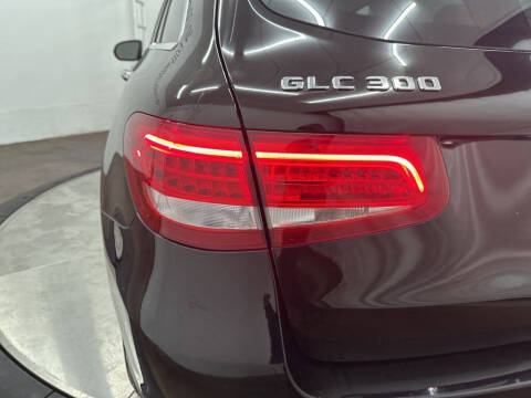 2017 Mercedes-Benz GLC GLC 300