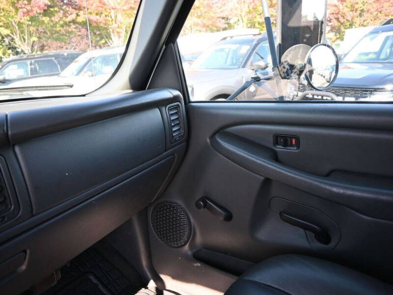 2007 Chevrolet Silverado 3500 CC Classic