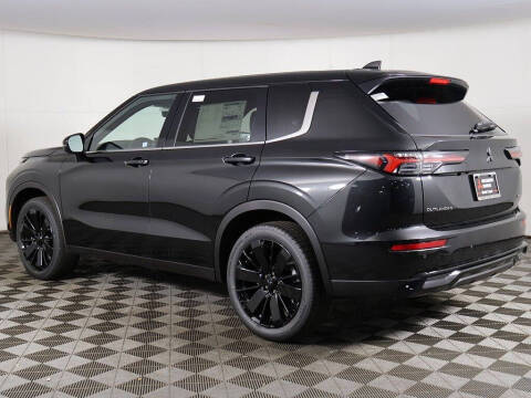 2026 Mitsubishi Outlander LE