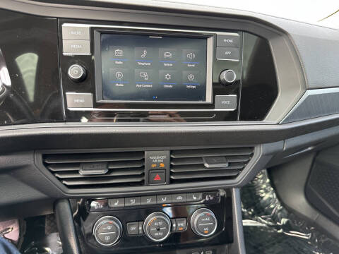 2022 Volkswagen Jetta SE