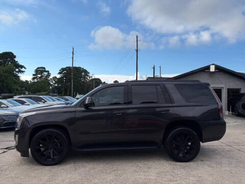 2016 Cadillac Escalade Luxury Collection