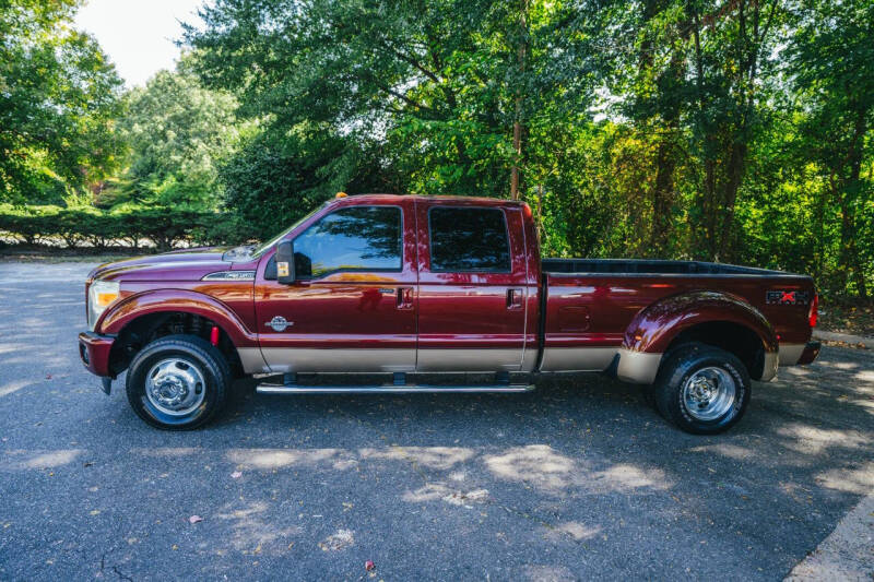 2011 Ford F-350 Super Duty Lariat