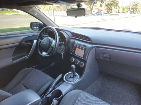 2012 Scion tC