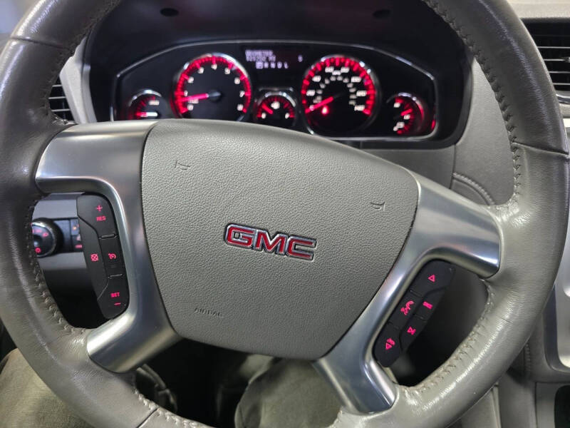 2013 GMC Acadia SLE-2