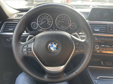 2018 BMW 3 Series 330i