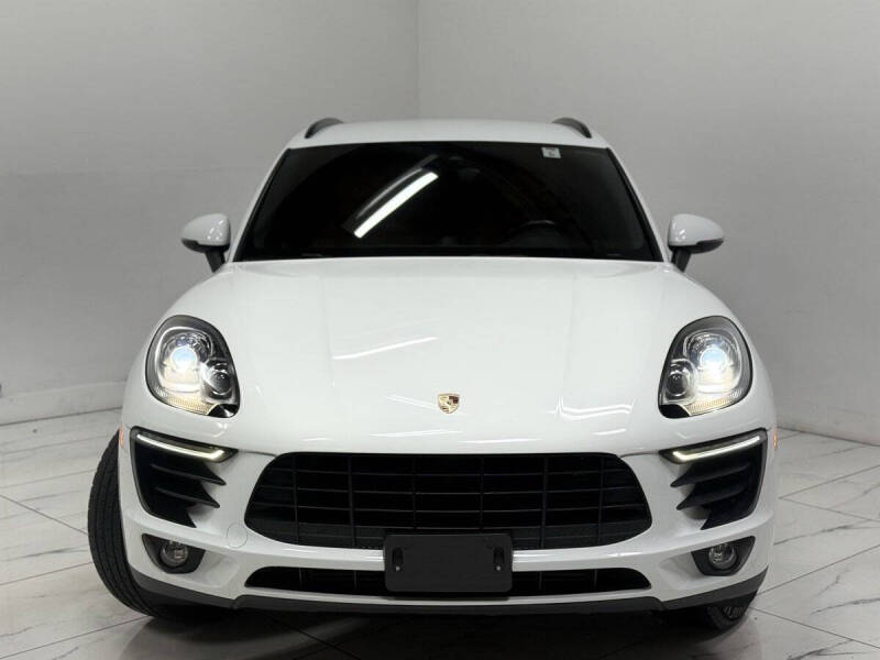 2017 Porsche Macan