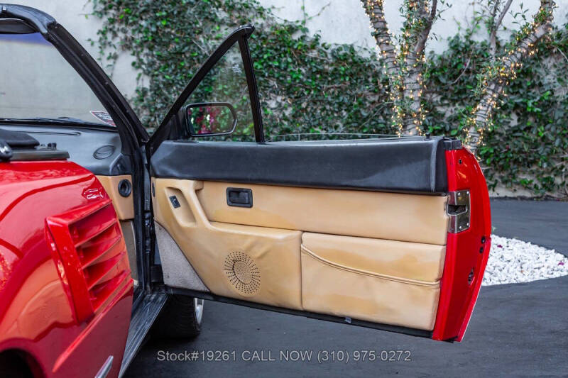 1989 Ferrari Mondial T