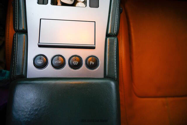 2006 Aston Martin DB9 Volante