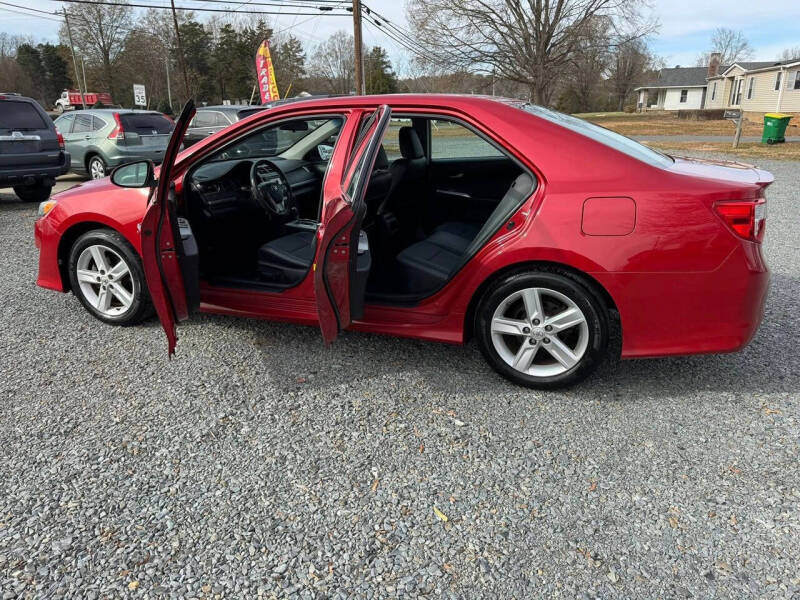 2012 Toyota Camry SE