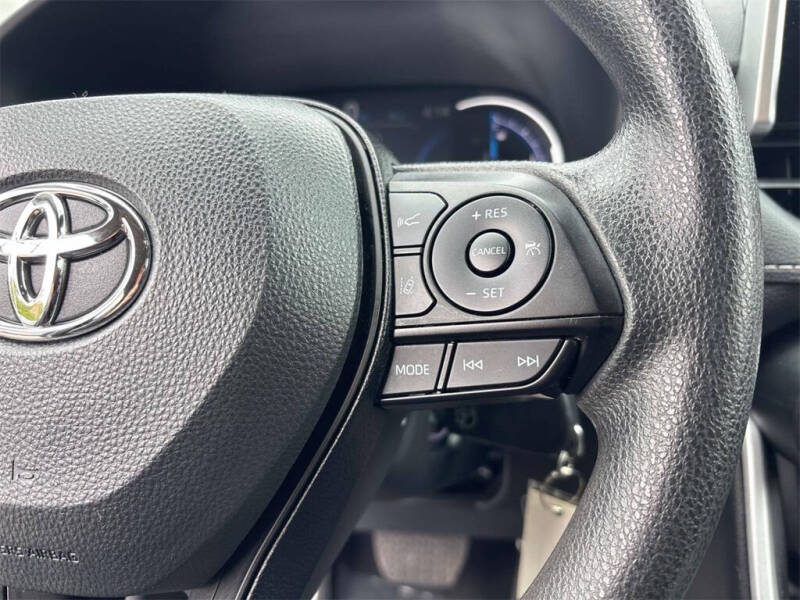 2024 Toyota RAV4 Hybrid LE