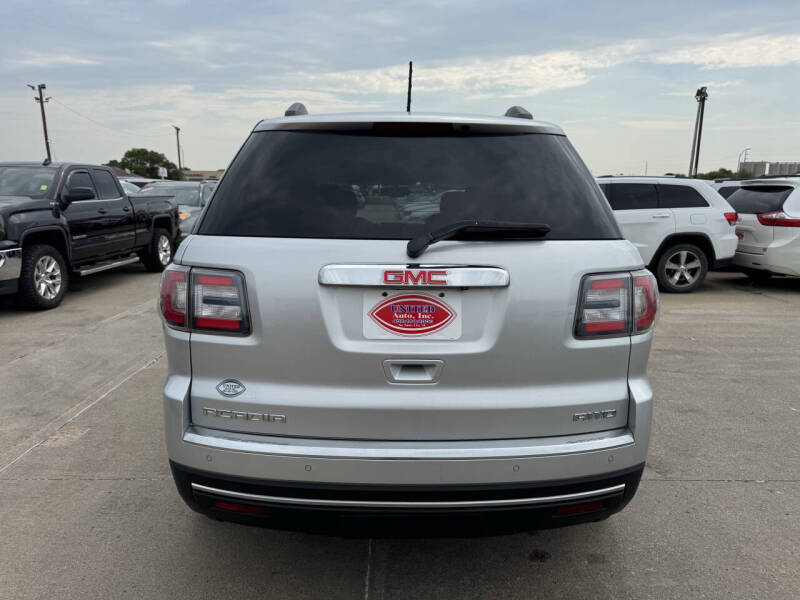 2015 GMC Acadia SLE-2