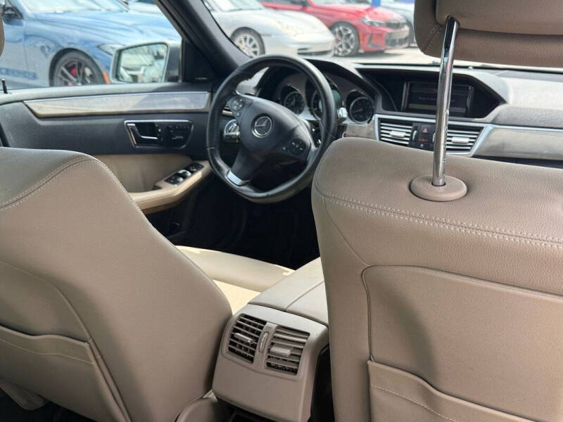 2010 Mercedes-Benz E-Class