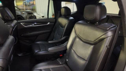 2021 Cadillac XT6 Premium Luxury