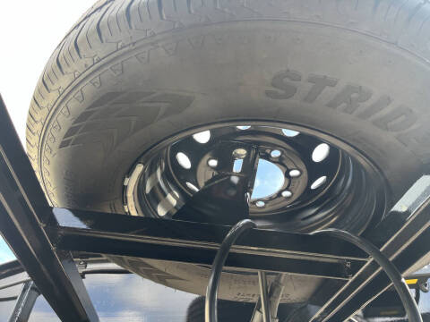 2025 Top Hat 20+5x102 w/7k axles