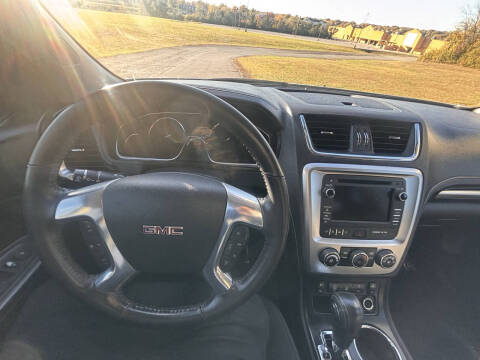 2016 GMC Acadia SLE-2