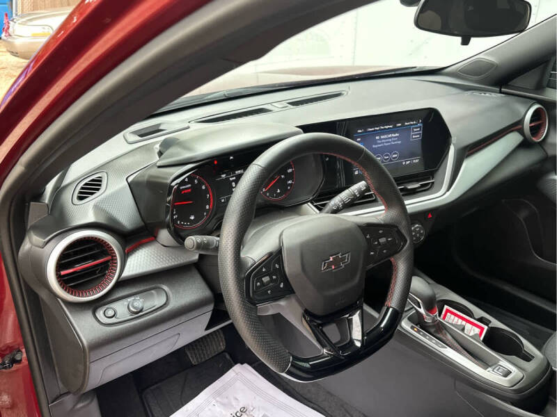 2025 Chevrolet Trax RS