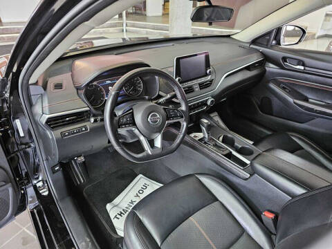 2021 Nissan Altima 2.0 SR