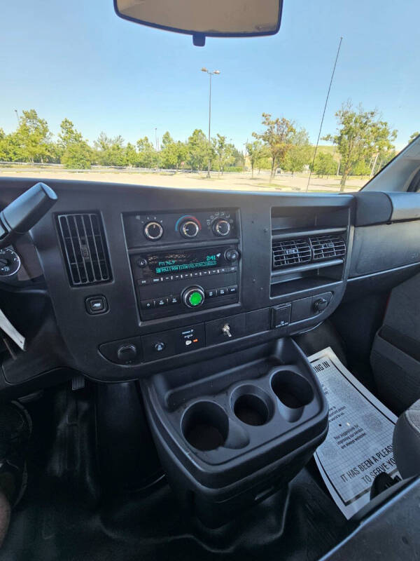 2016 Chevrolet Express 2500