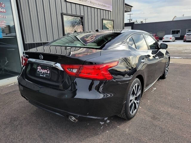 2017 Nissan Maxima