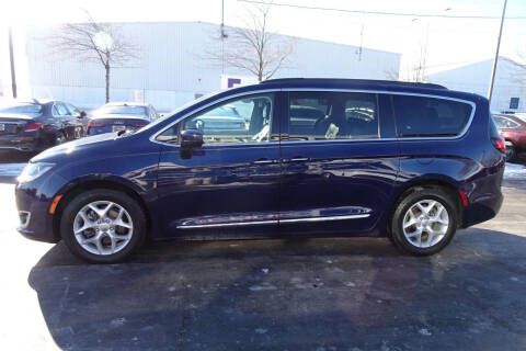 2017 Chrysler Pacifica