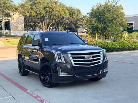 2017 Cadillac Escalade Luxury