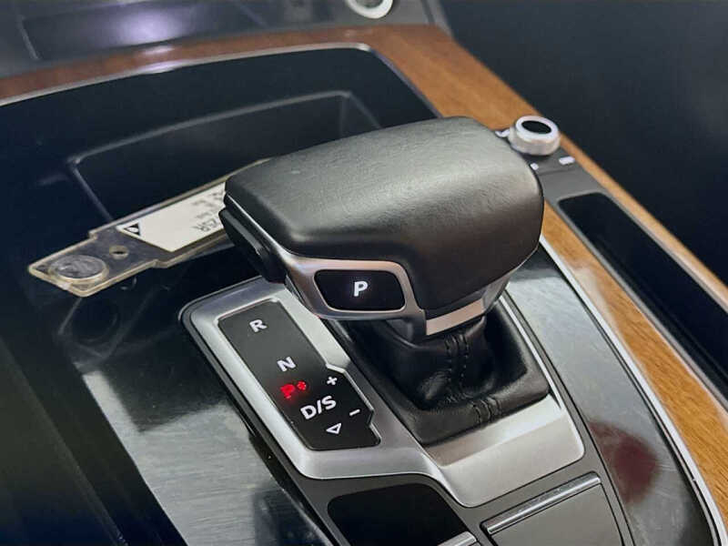 2022 Audi Q5 quattro S line Premium 45 TFSI