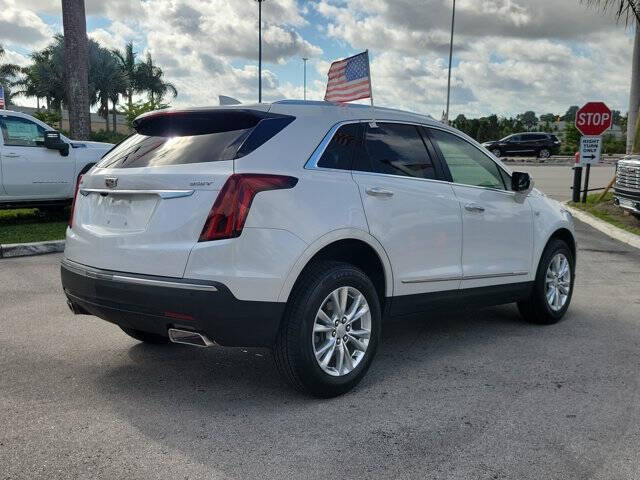 2022 Cadillac XT5 Luxury